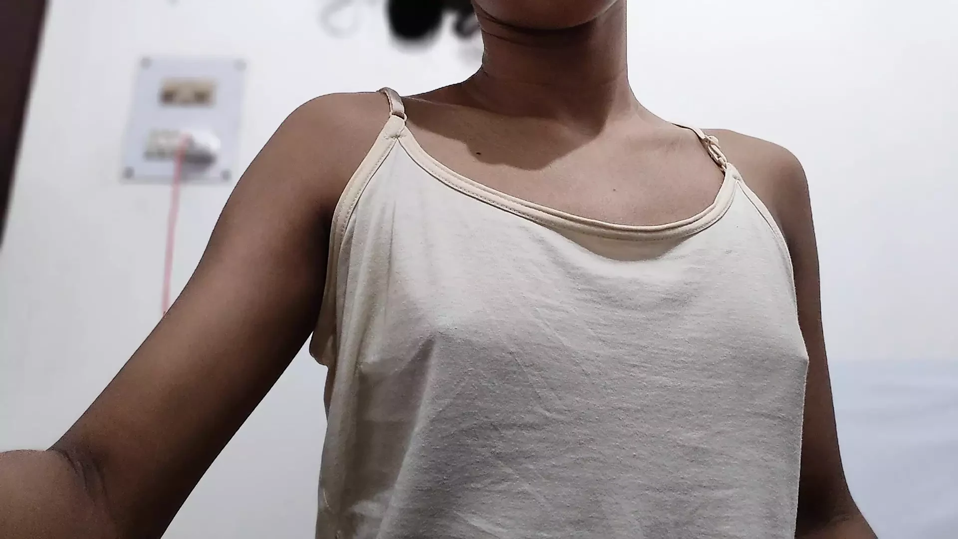 Part 1 – School teen shows off a beautiful body, narrow pussy and small tits are very nice