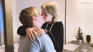 GrabFuck – Hairdresser at home. Paid with sperm