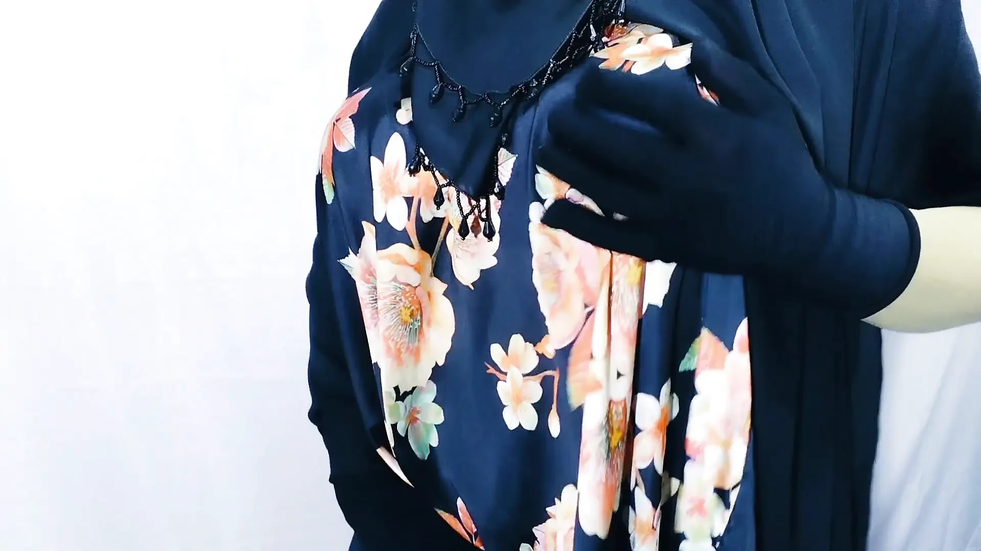 Indian Hijabi Muslim Bride Fucking – Clear Hindi Dirty Audio