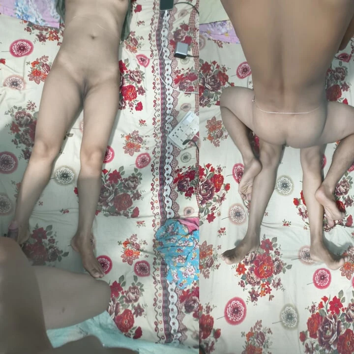 Desi village girl tight pussy first time sex Desi first time xxx video