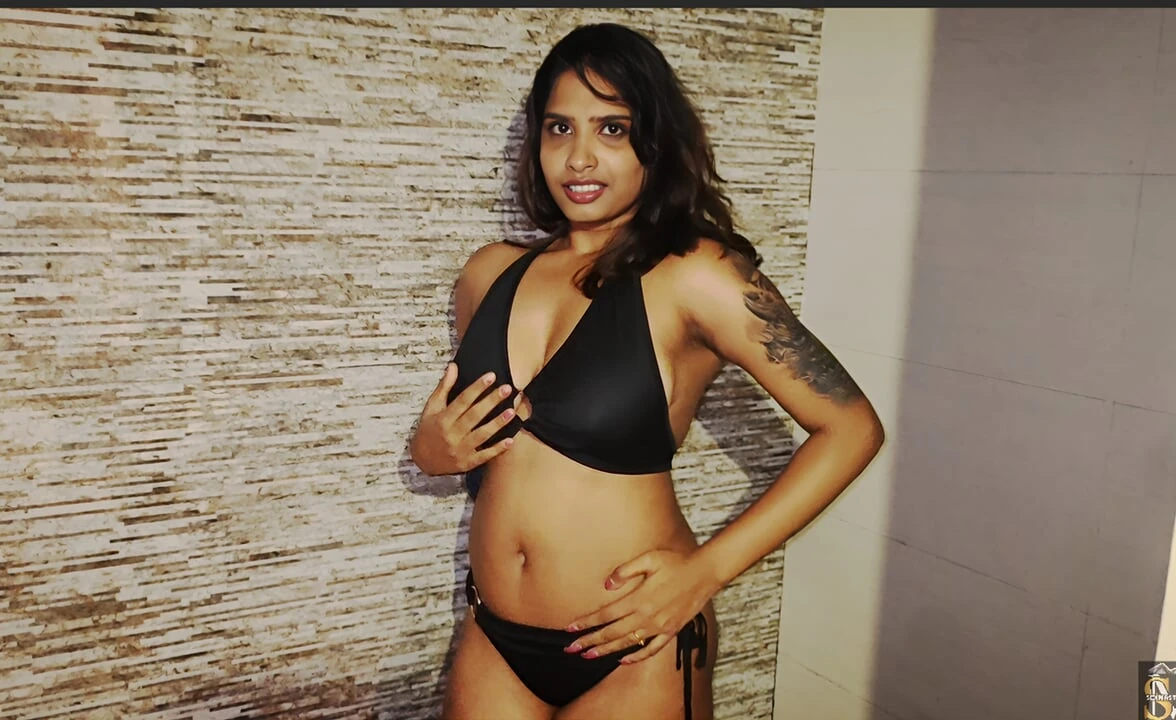 Indian Desi Pornstar Tejashwini Hardcore Bathing Fucking with Naukar (Staff) By Hard Cock