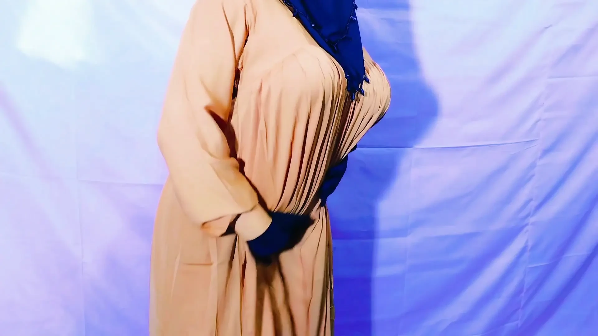 Beautiful Amena Bhabhi has sex indoors wearing a burqa and hijab