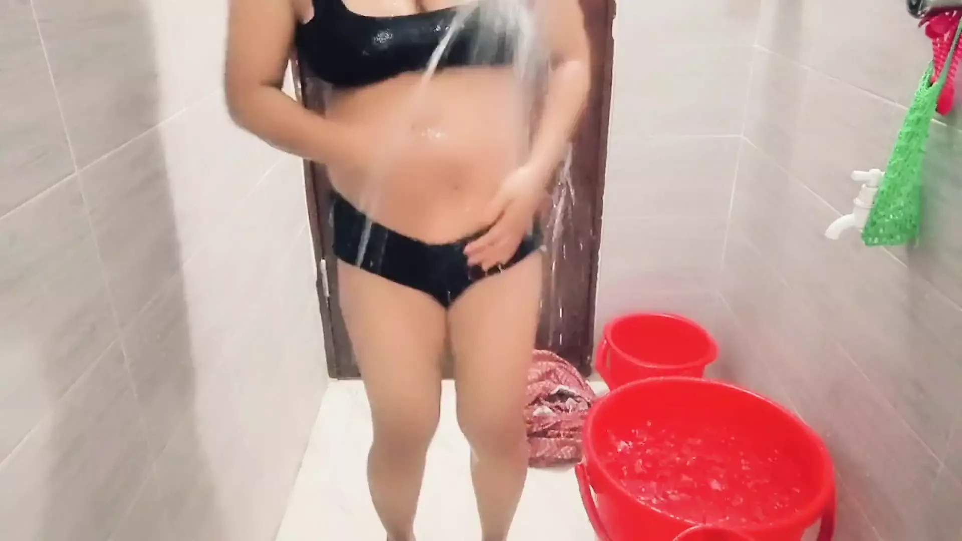 Bengali Housewife Showering Video.