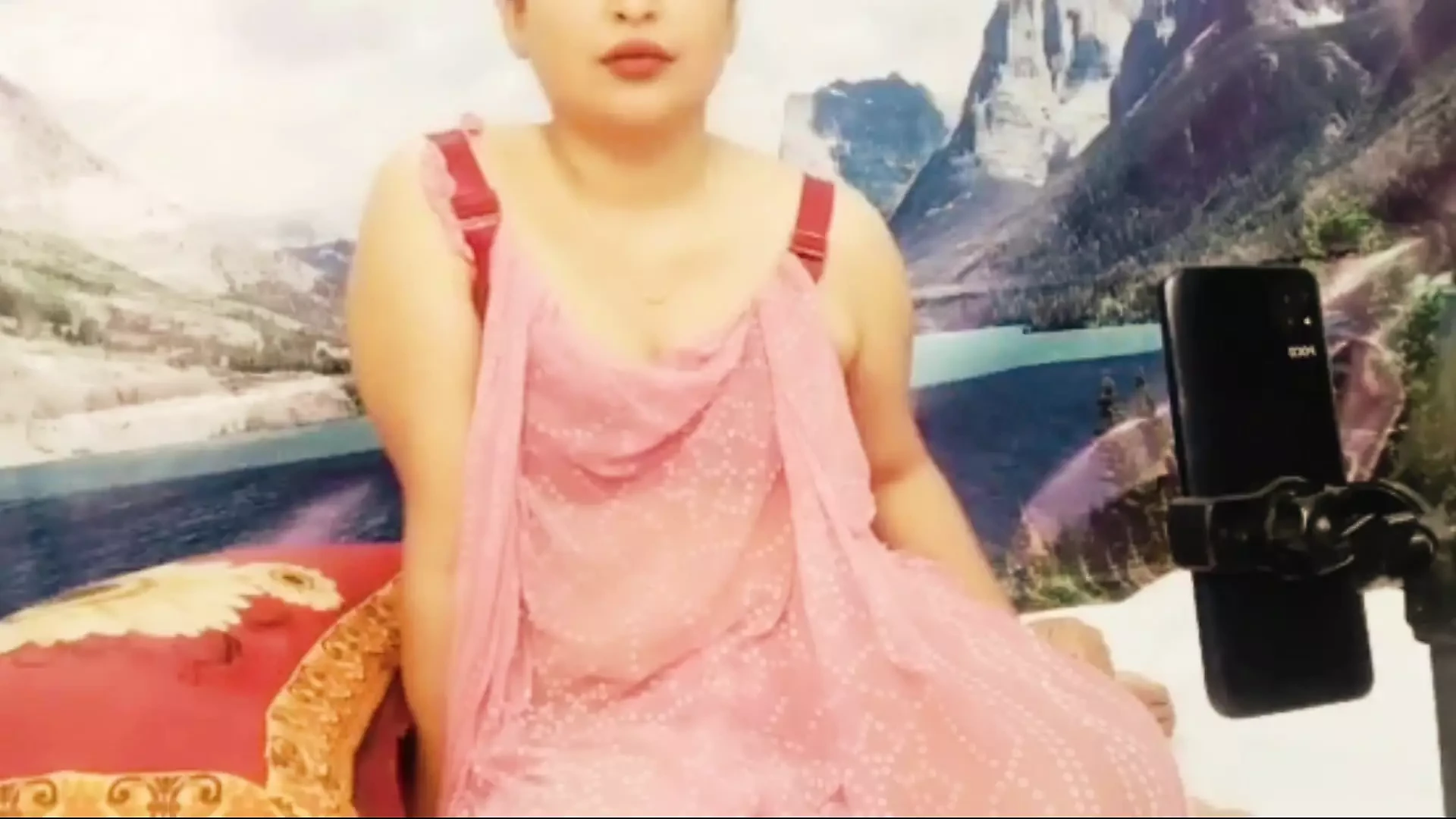 The beautiful housewife had sex with her father-in-law when her husband was abroad.