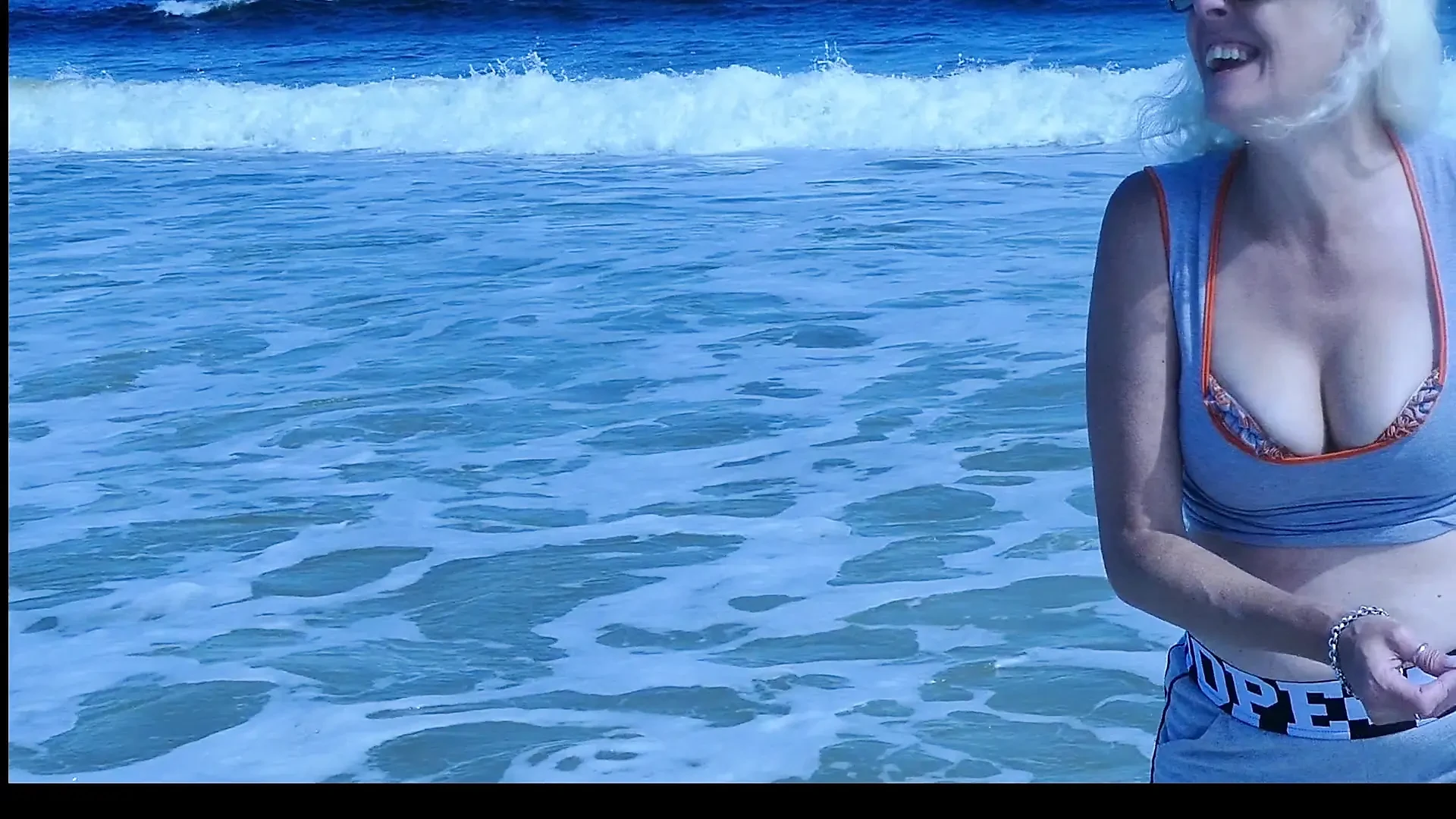 Carolina beach blow to pop