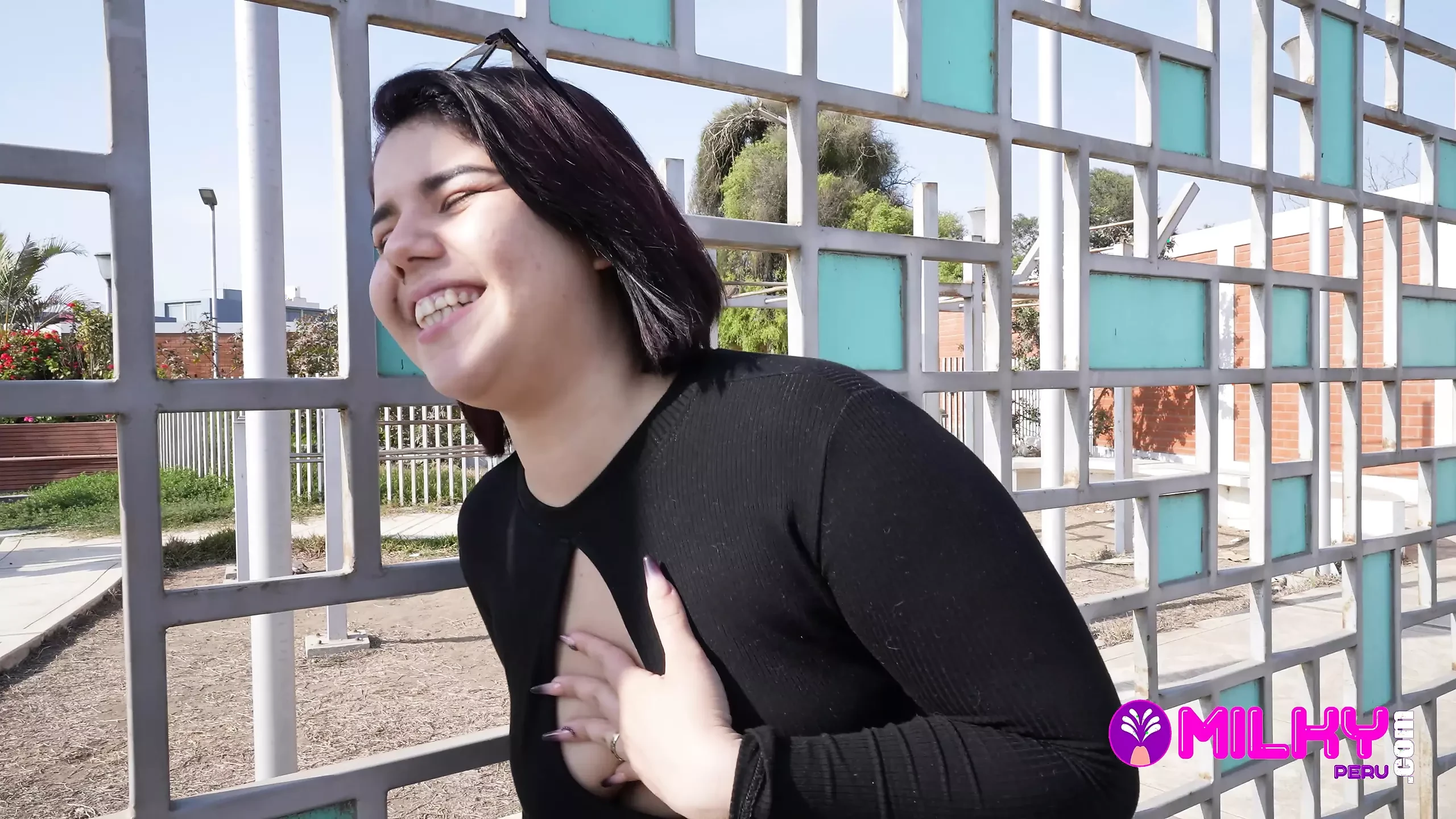 Jade Sweet Is Submissive and Wants to Be Treated Like a Bitch. It’s How Rich Eh My People Keep Watching.