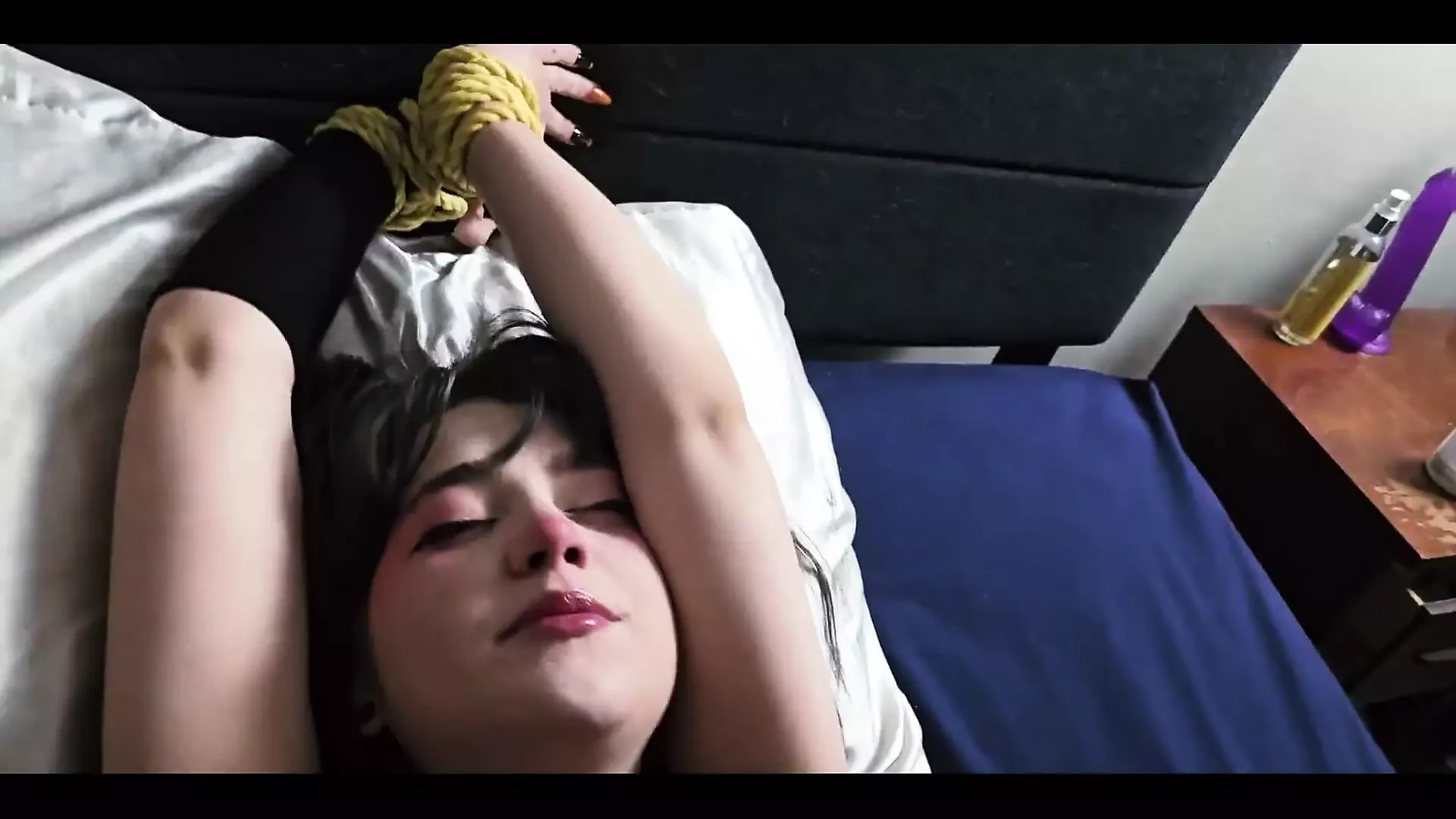 Sexy Ahegao Catgirl Bondage – Tied to a Vibrator and Fucked