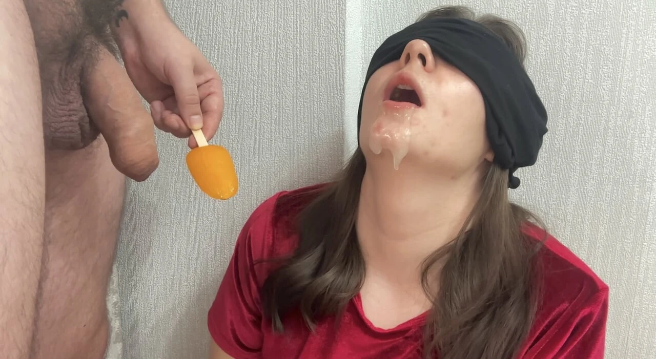Playing with ice cream, stepmom gets a lot of cum in her throat