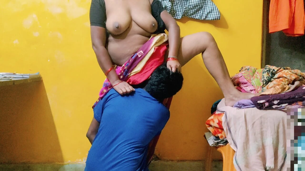 Fuck my stepmother while my wife not in the room, my sexy stepmom fucked by me, big ass stepmom