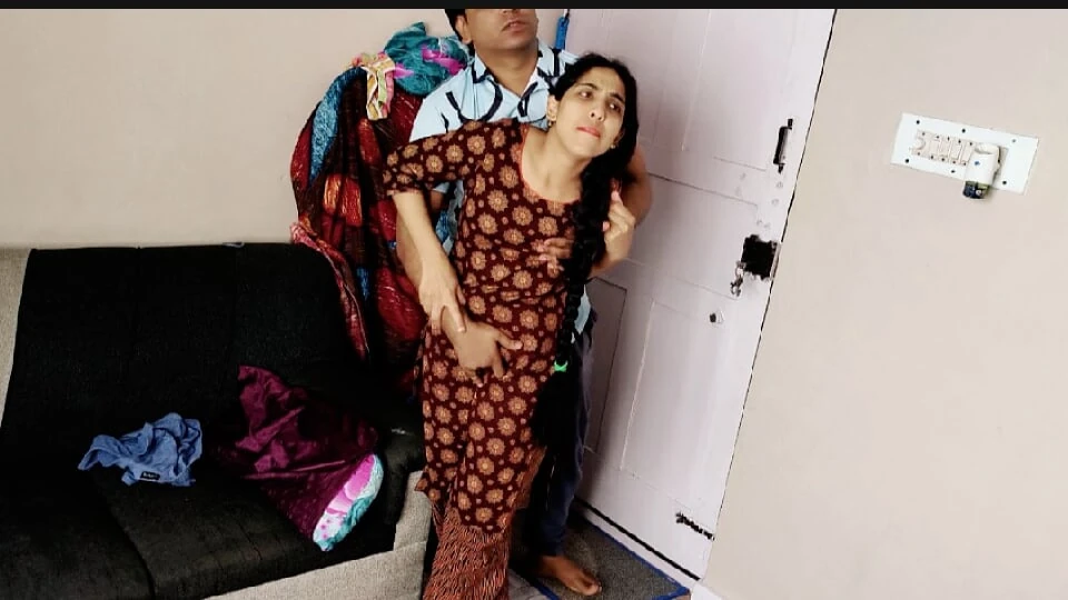 Hot Indian Neighbor Girl Sucking Dick So Good & Fucking her tight Pussy