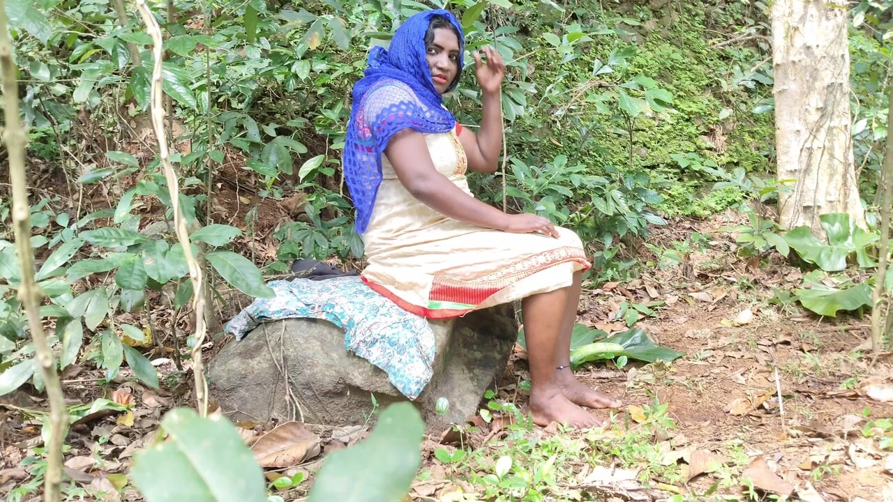 I Was Enjoying The Jungle With All My Might Boyfriend Who Watched It From Behind Took A Video With My Full Consent