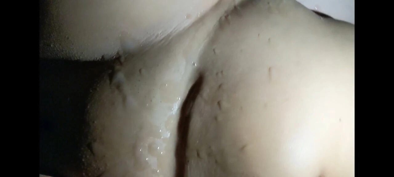 Sperm  rain on creamy pussy  rat ko kamry me sub sorey thy chupky say bhabi ko chod dia