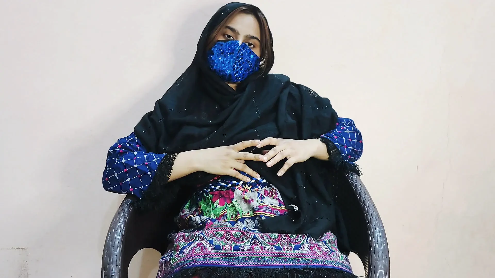 Who will cool my, guys? 🔥