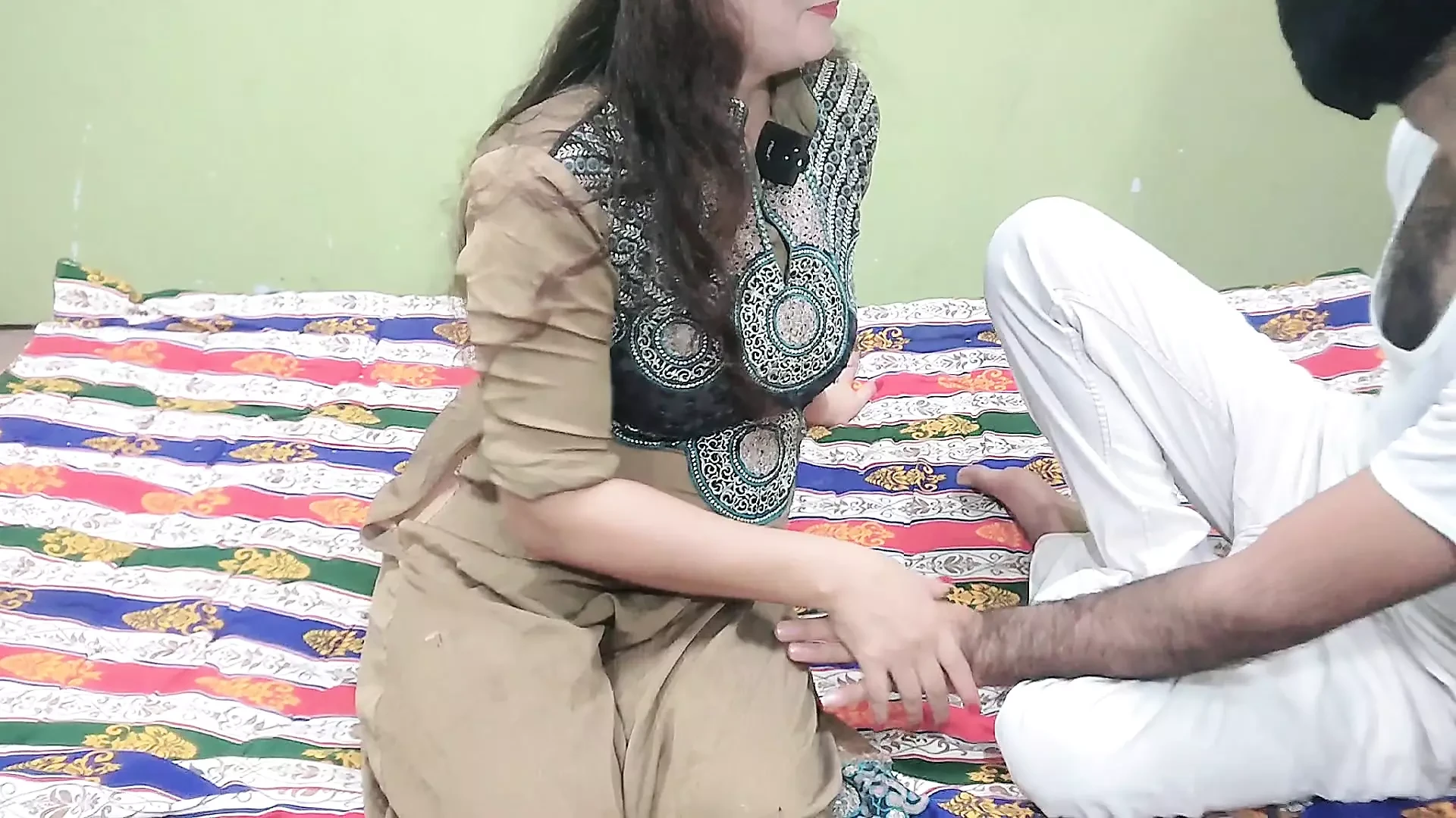 Indian Desi Aunty Blowjob And Fucked Hard by Young Boyfriend Indian Aunty Sex Hindi Audio