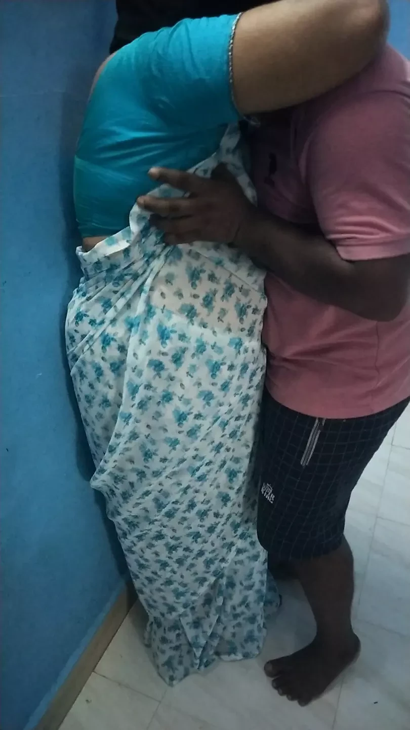 Chubby aunty hot boobs sucking cock sucking