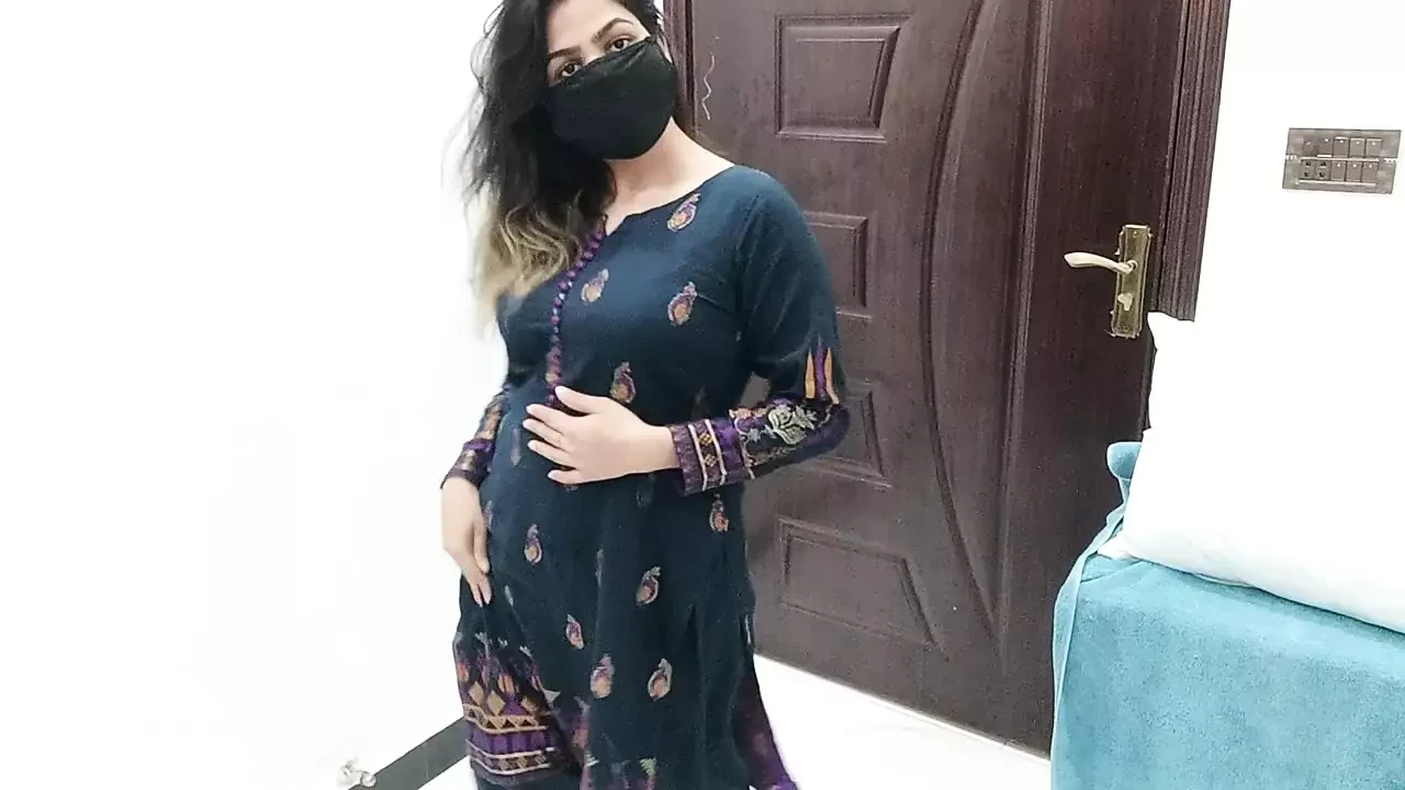 Pakistani Girl Full Nude Dance