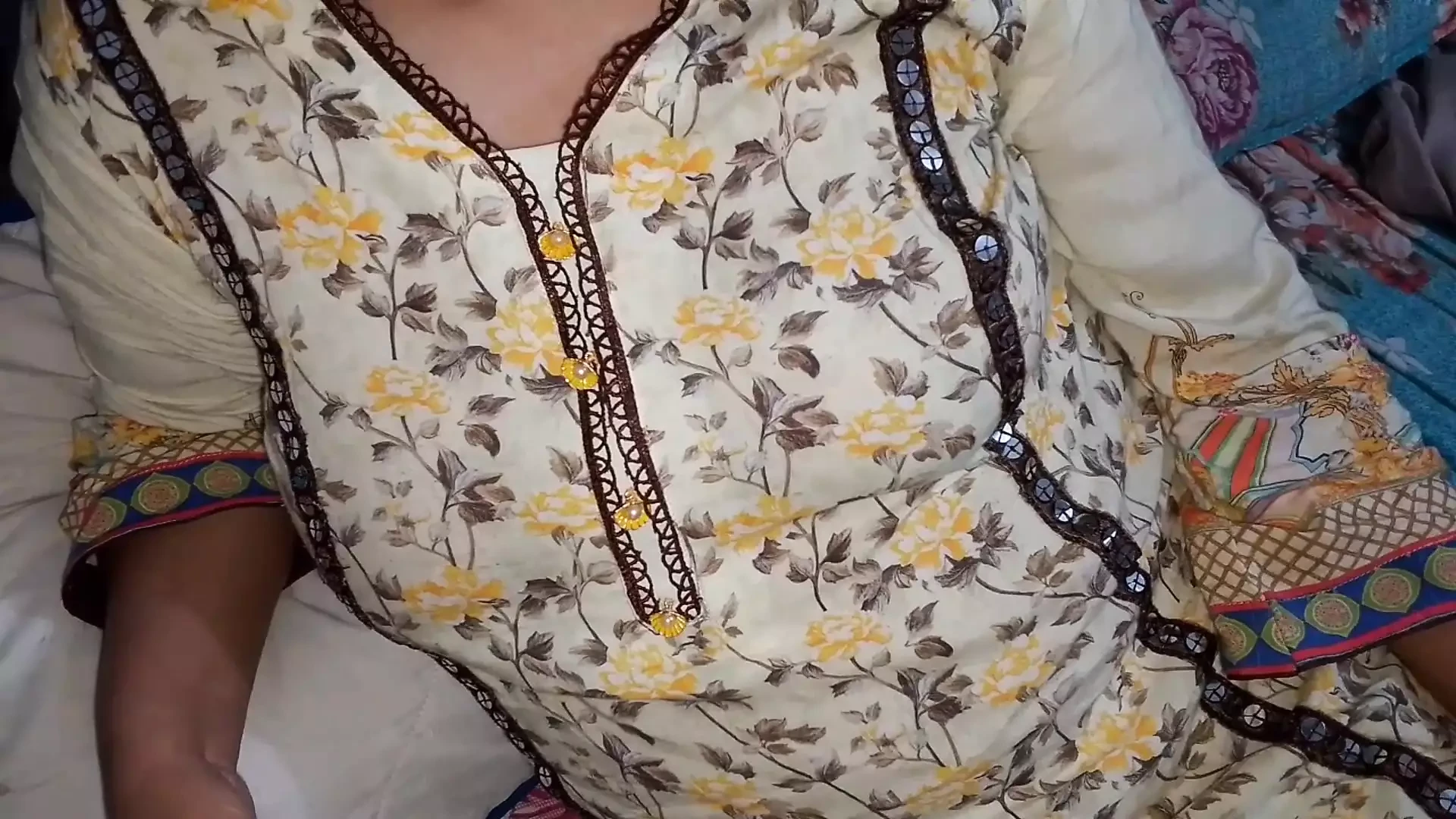 Step-mummy, why does the neighbor come to our house?