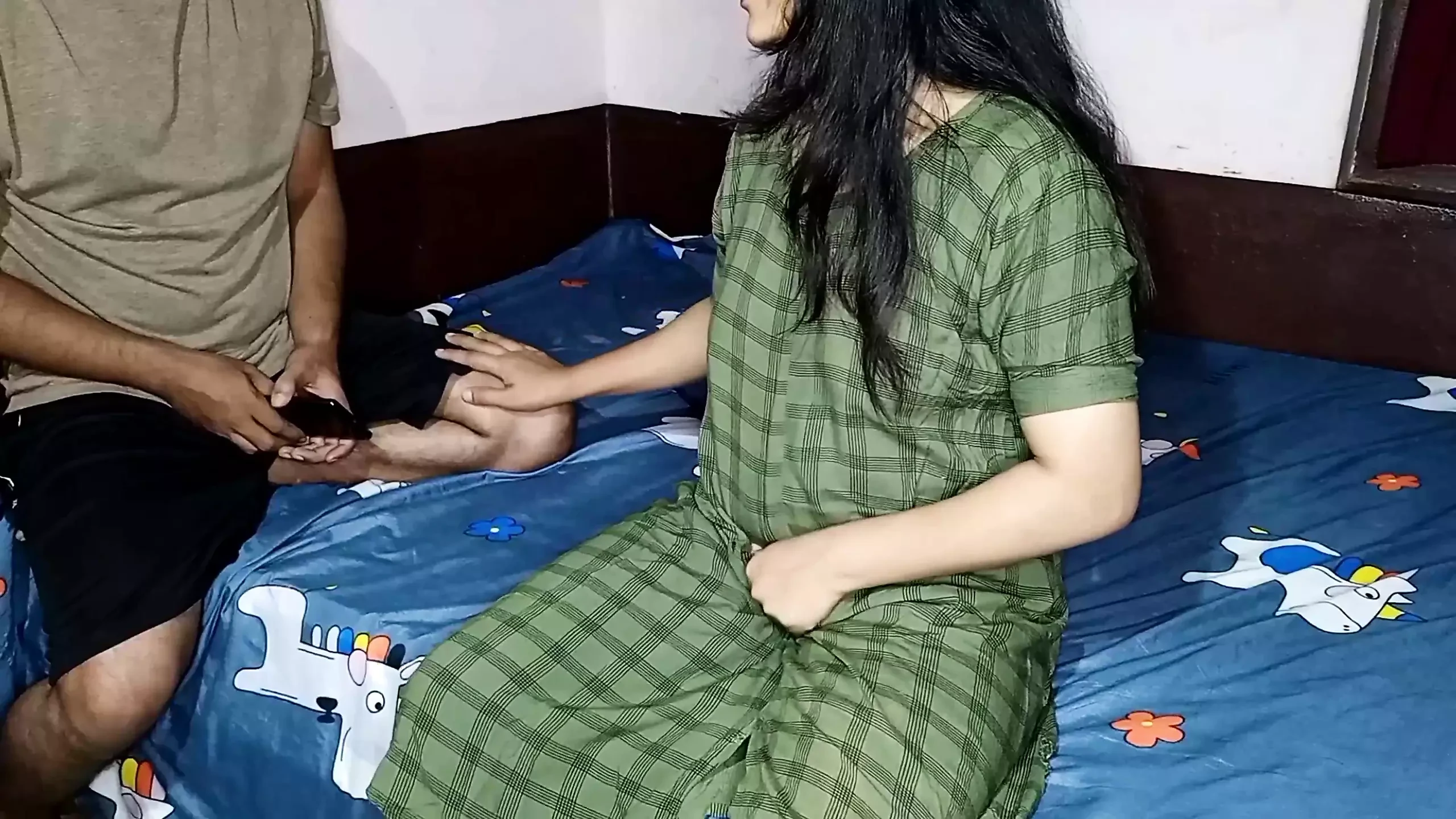 Baap se kuch nahi hota to bete ki randi bangai stepmom