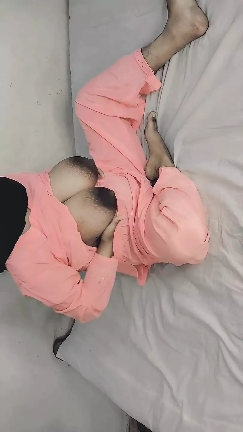 VILLAGE BHABHI AND CITY BOY