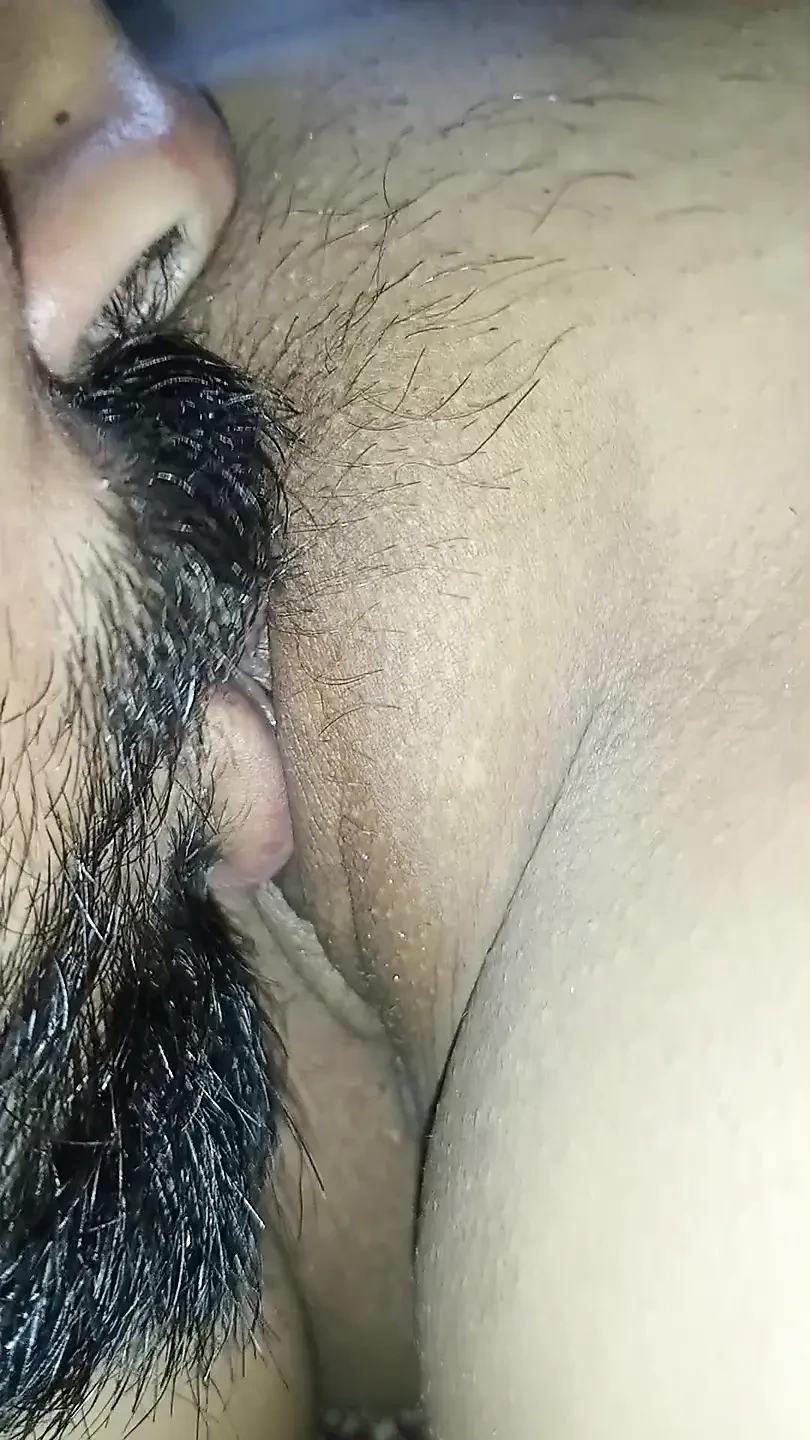 Indian virgin wife close-up sex video desi indian girl.