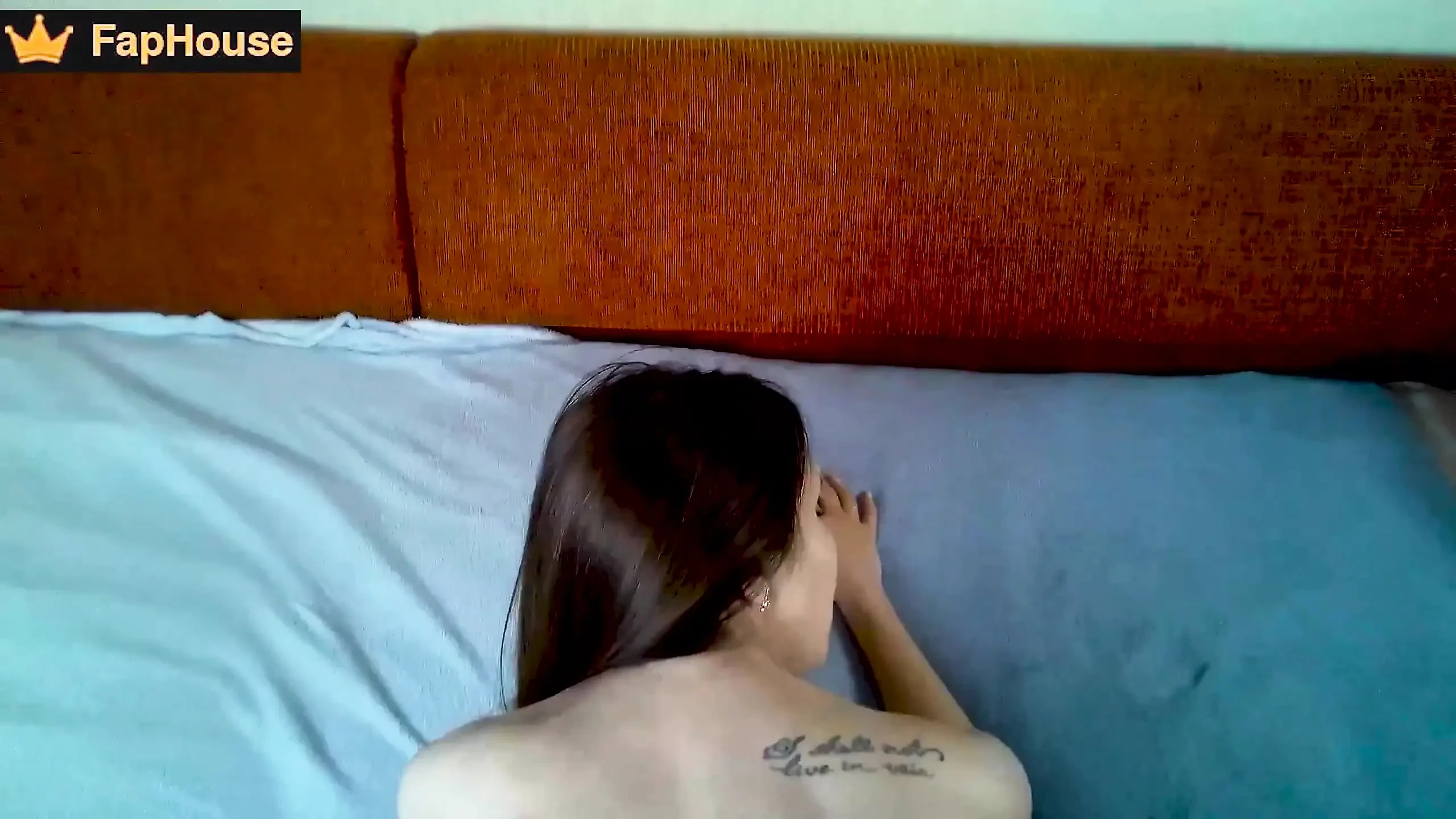 Did you buy a nozzle for your dick, Stepdaddy? Oh my God, he’s even bigger! Yeah, fuck me!