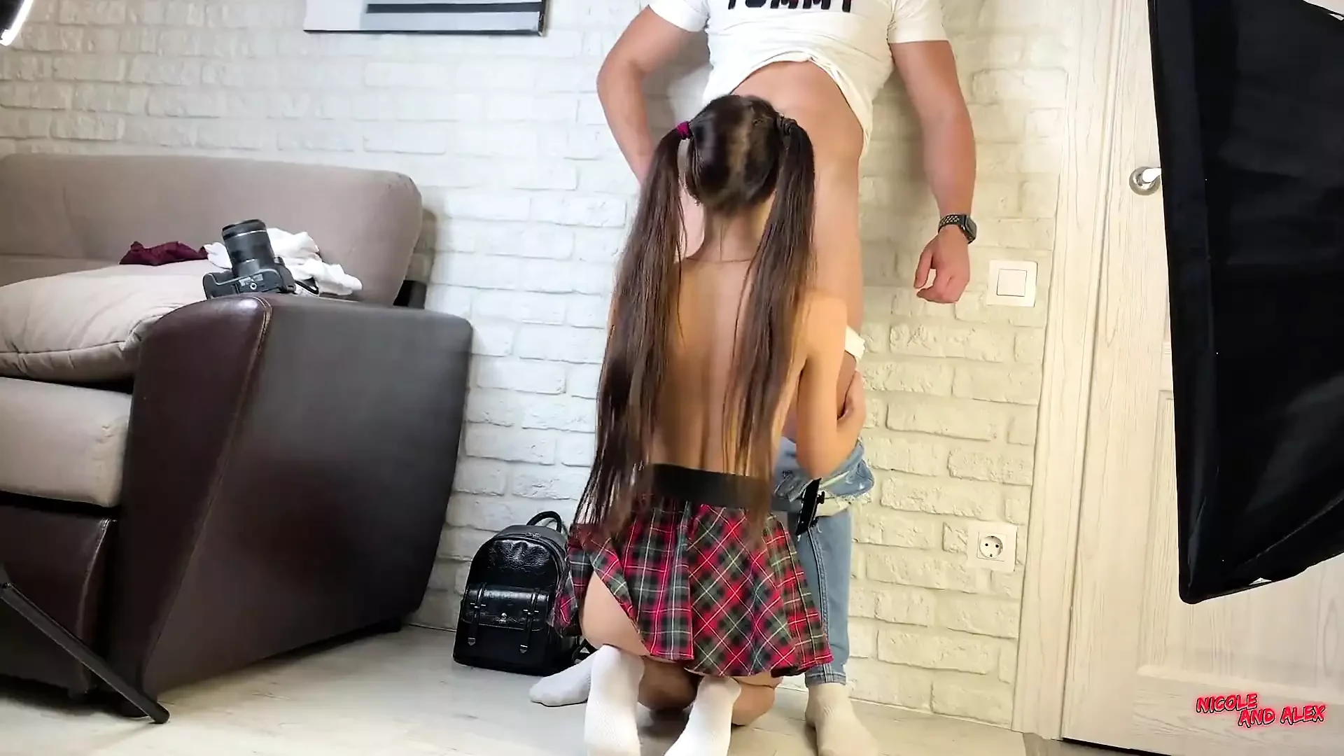 I Came to a Photo Shoot – Photographer Fucked Nicole and Alex