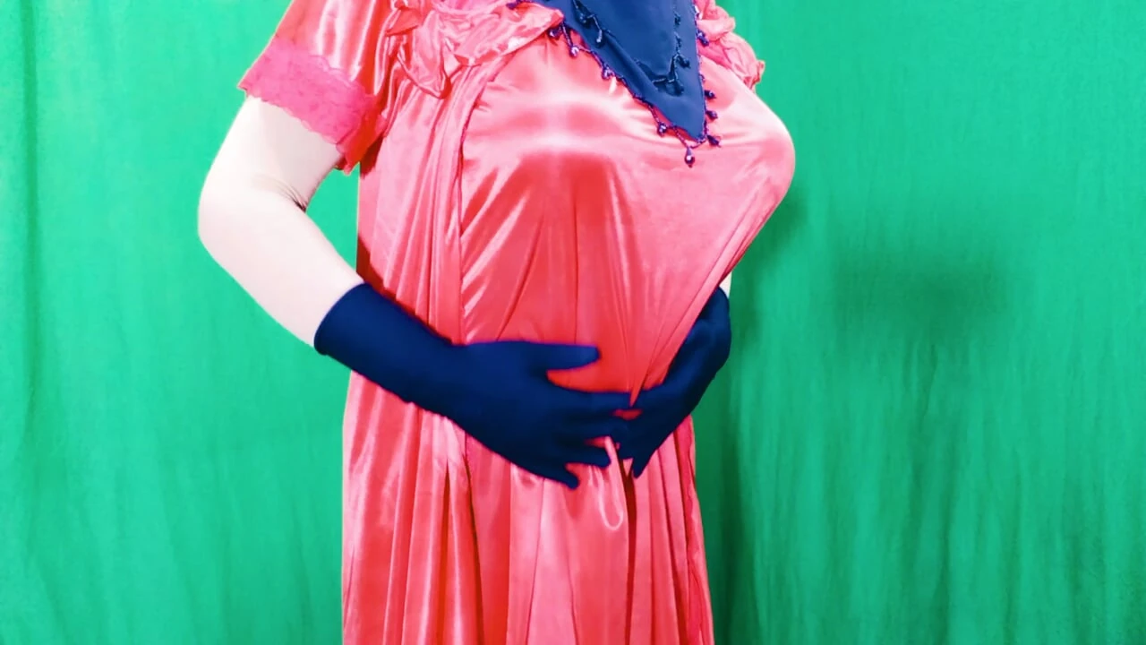 Bangladeshi sweetie bhabhi wants to spend the night with you wearing hot and sexy night dress