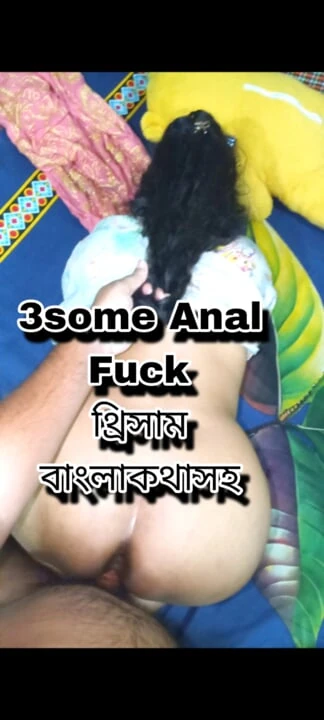 husband wife share a moment with friend and enjoy romantic moment