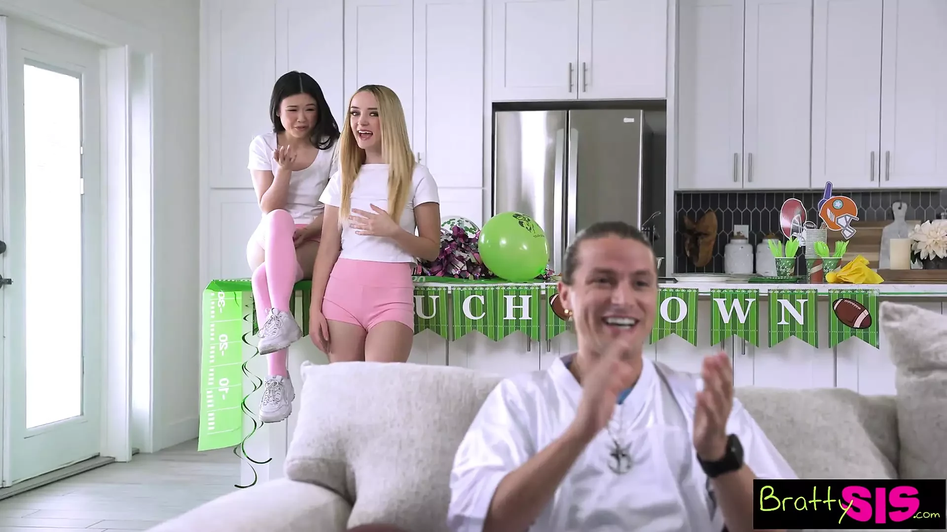 My Stepsis Is A Super Slut – S25:E12