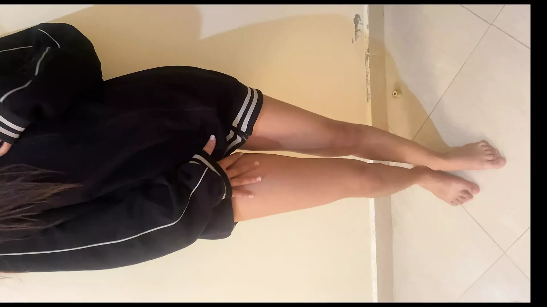 Masturbating until i  squirt by my self