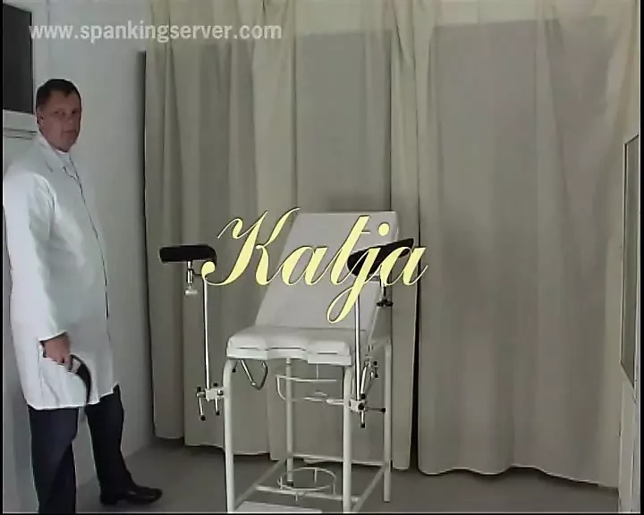 Katja Pussy Whipping 1011