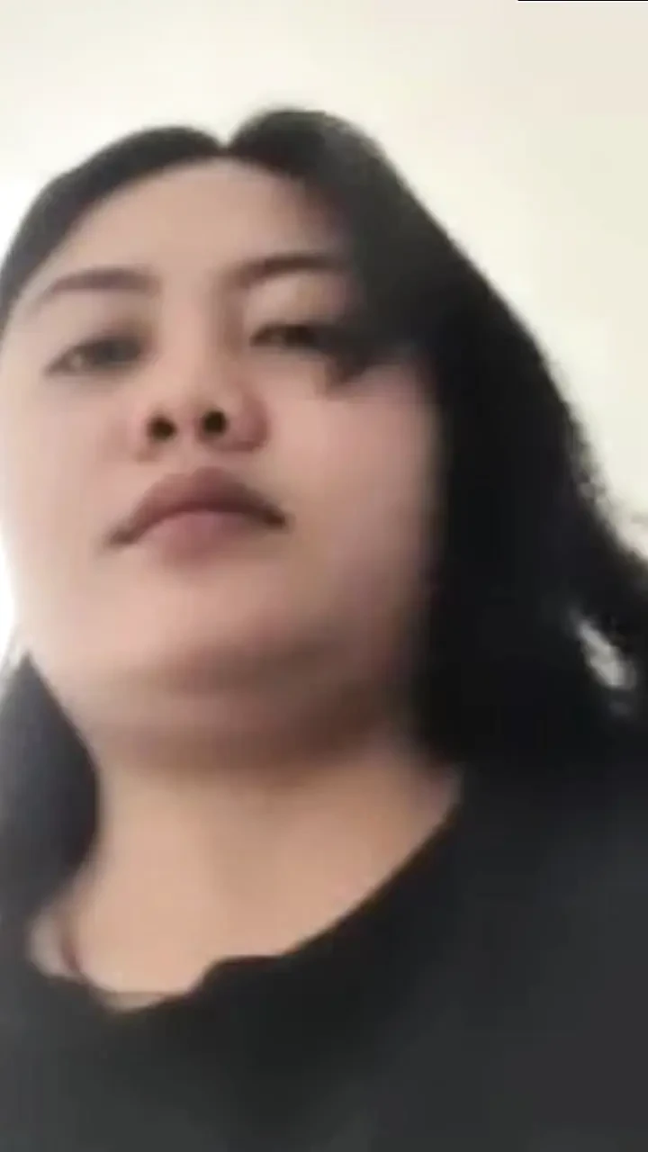 High School Chick Addicted to Pussy Maen