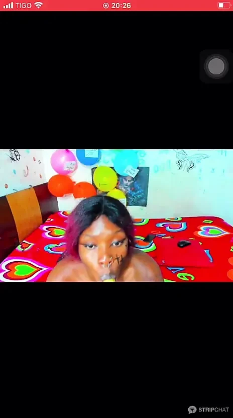 I’m horny, come play with a Colombian