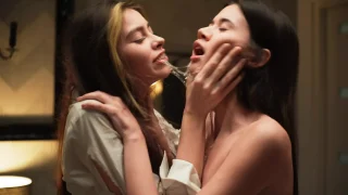 Possessed Alissa Foxy fuck hard Eveline Elle