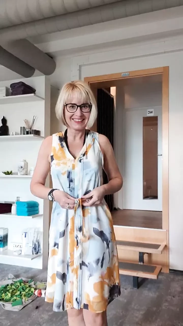 Julie’s summer bondage dress