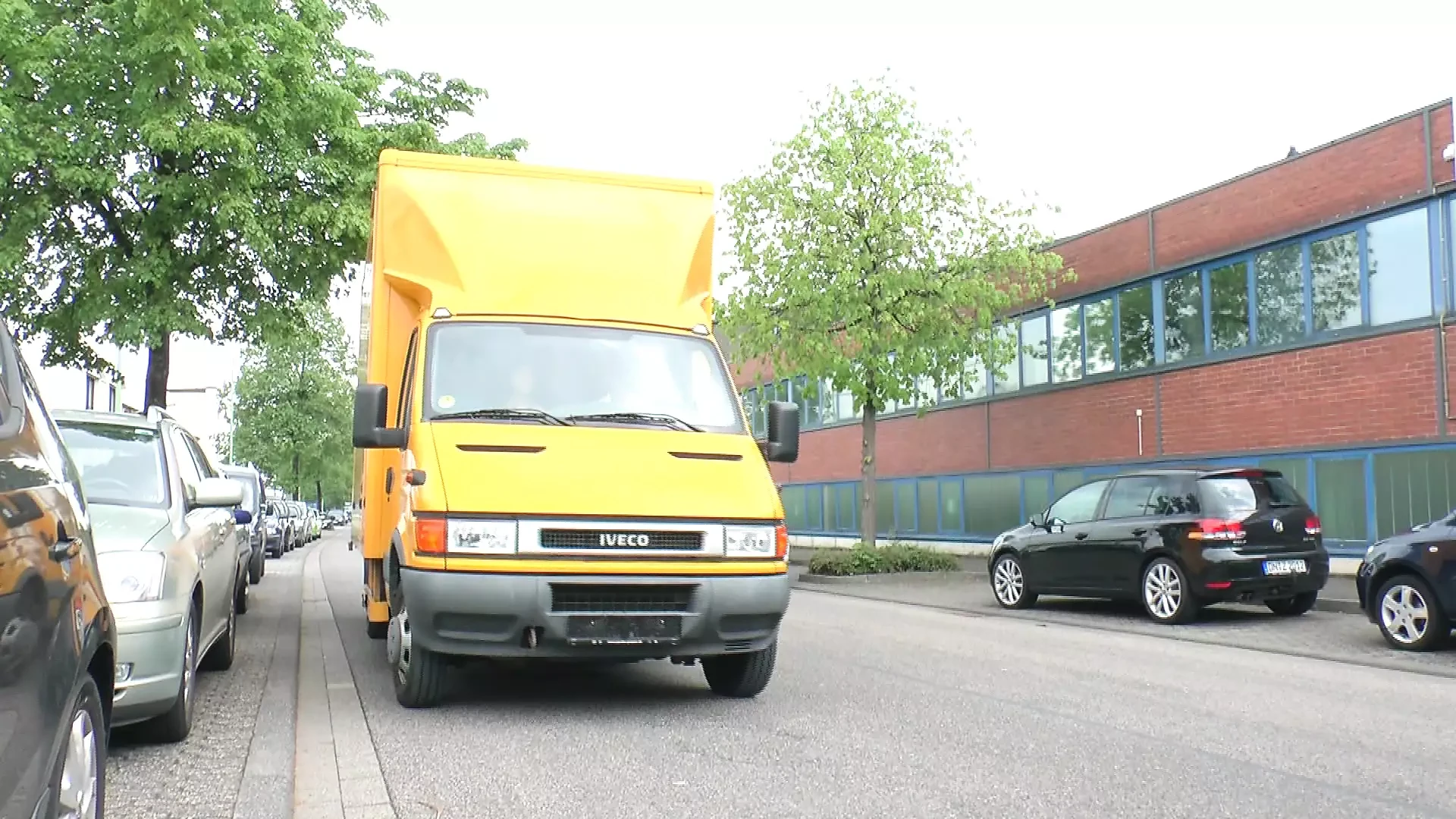 Great Fuck with the Asian on the Truck