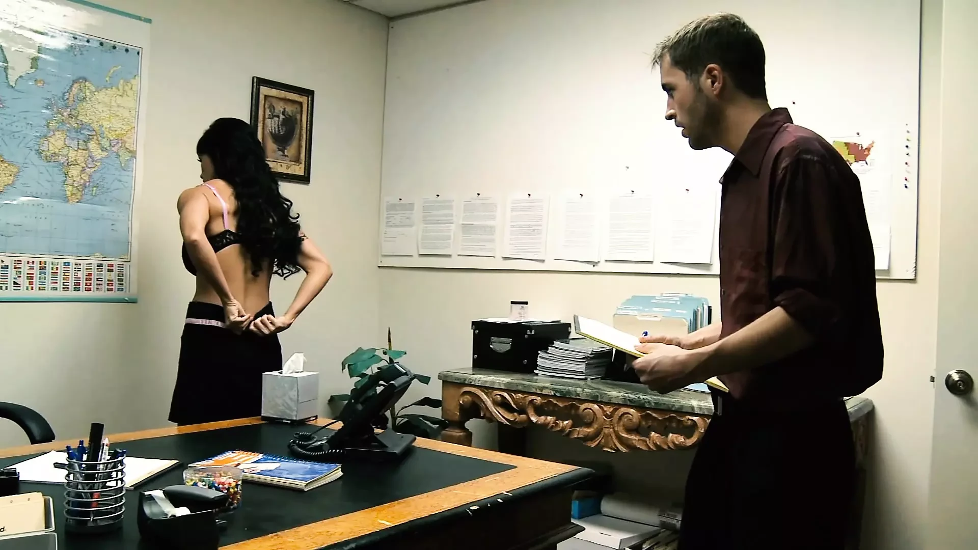 Experienced Cougar Boss Teaches Her Employee A Lesson