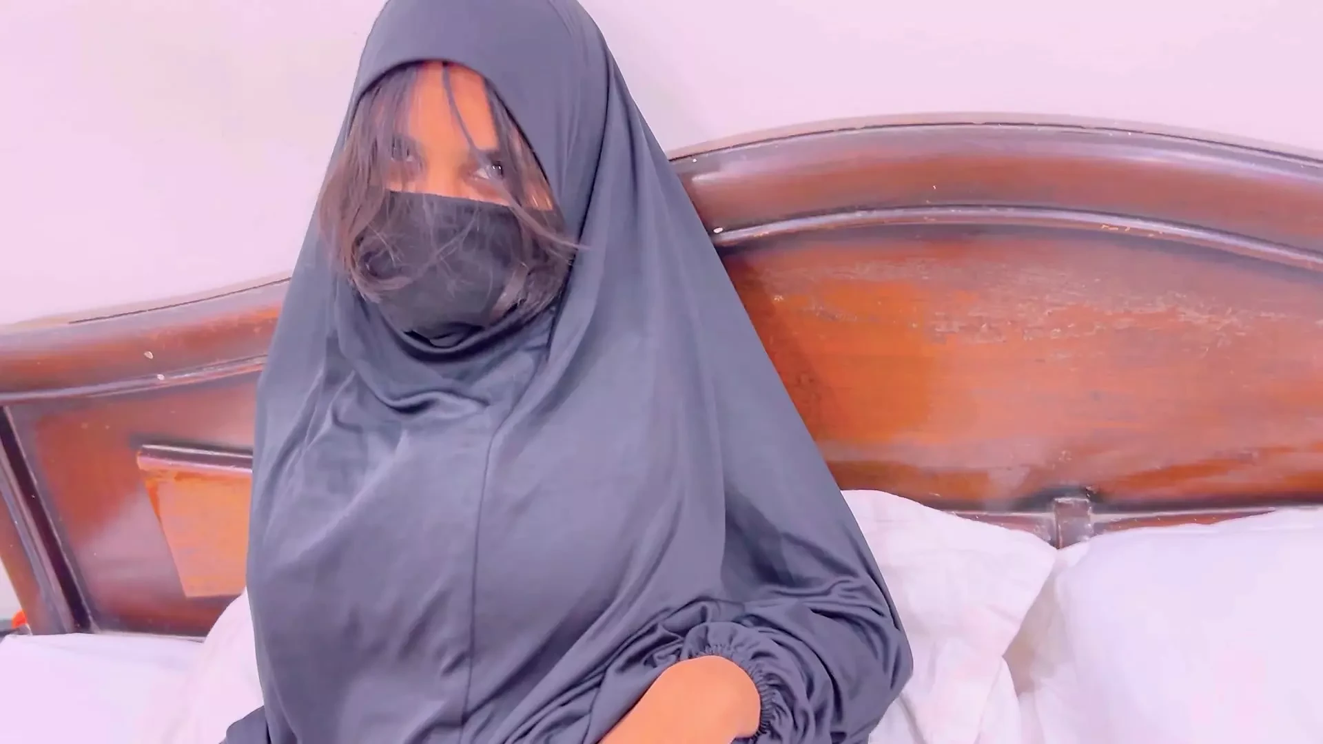 Indian Muslim Girl in Hijab Get Fucked Hard in Missionary by Big Dick Man in his Apartment – desi teen big boobs bdsm hot sex