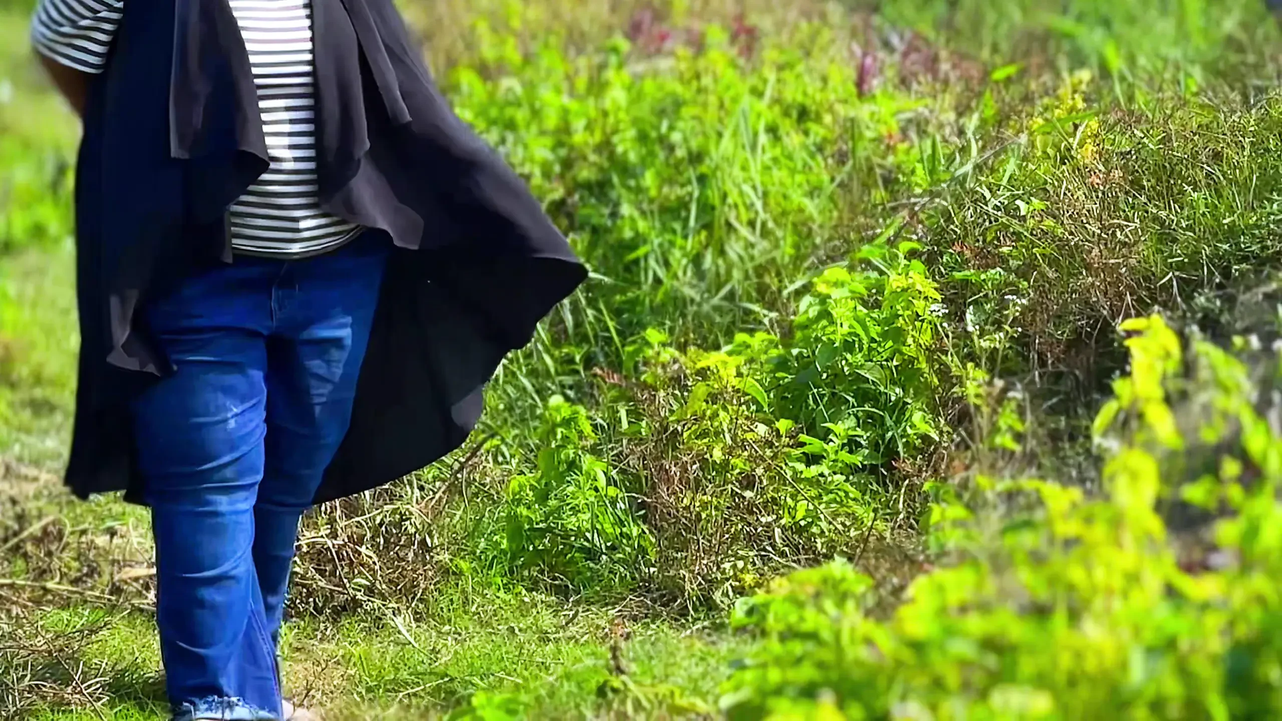 Egypt Farmer Girl From Vegetable Field to room & Fucked by Stranger Guy – Arab Muslim BBW Hot Girl Fucked