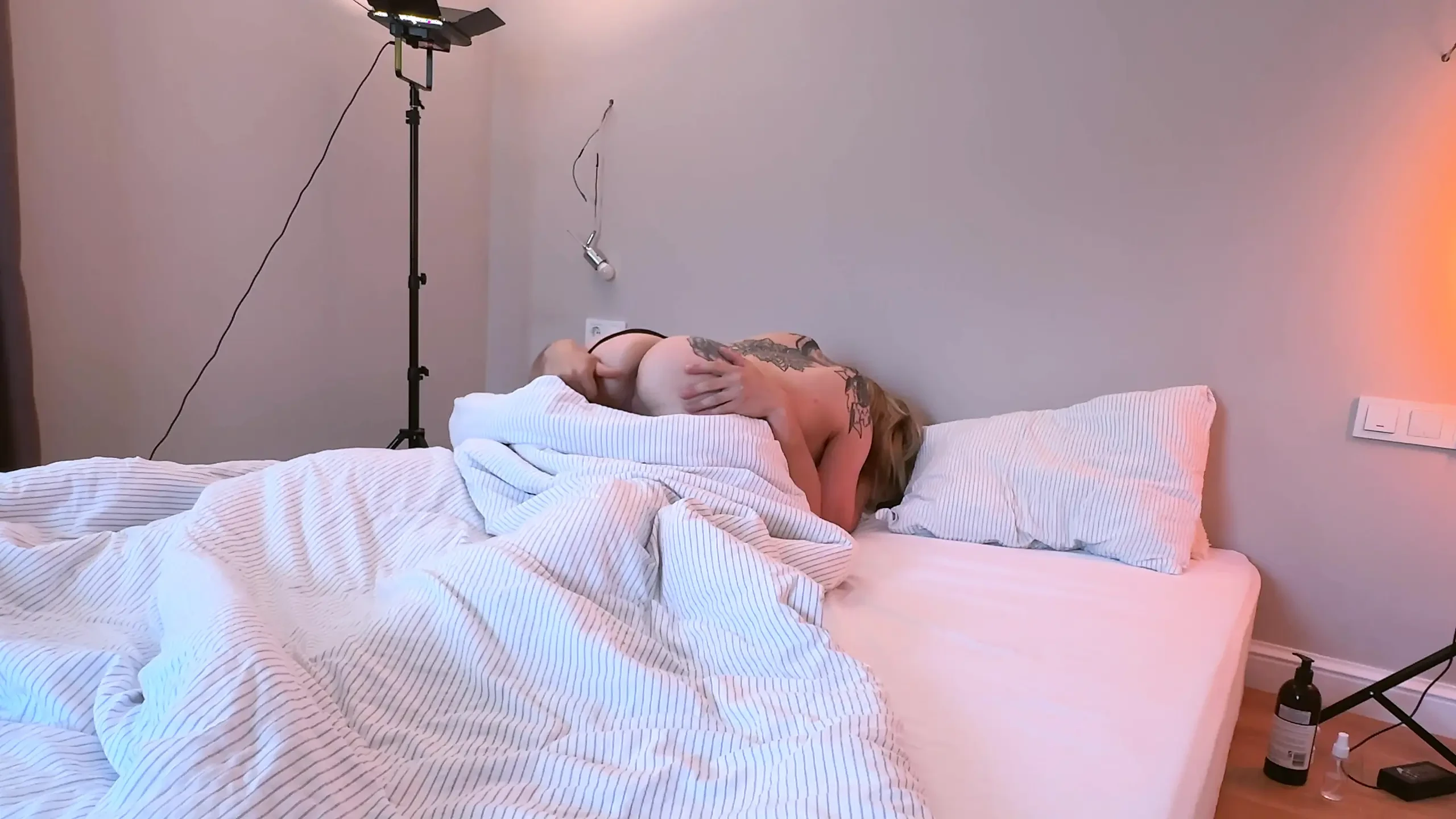 Couple’s Morning Sex. Wake Me up with a Blow Job. Andre Love.