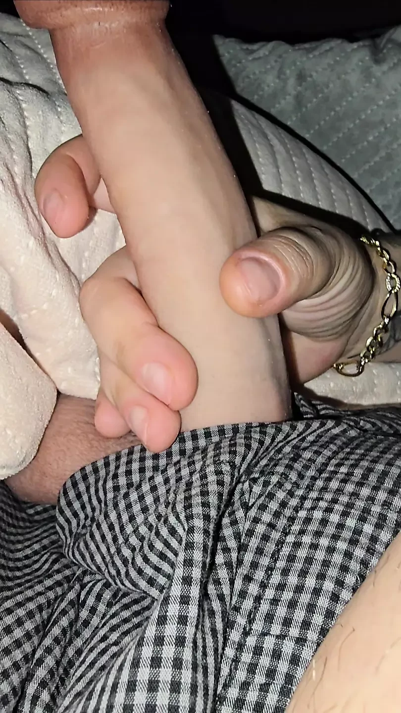 Step son dick came out from his pants and step mom handjob him