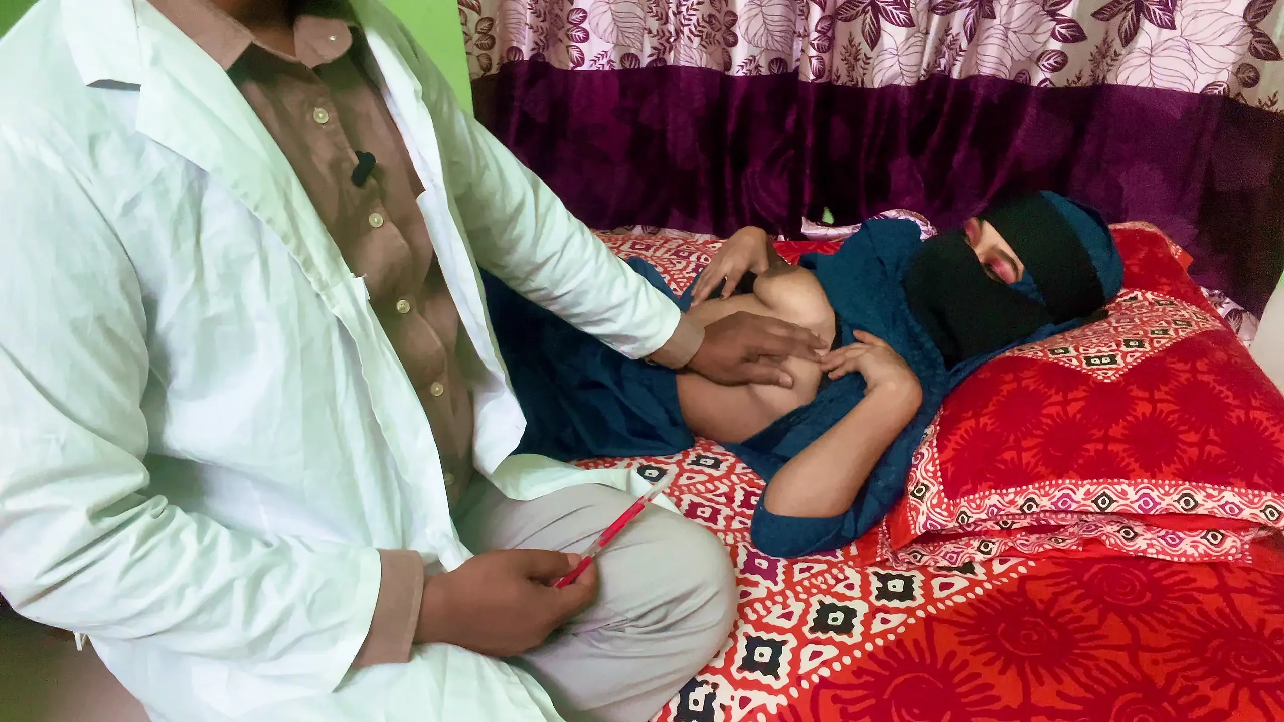 Doctor see his pleasant’s boobs and fucked hard