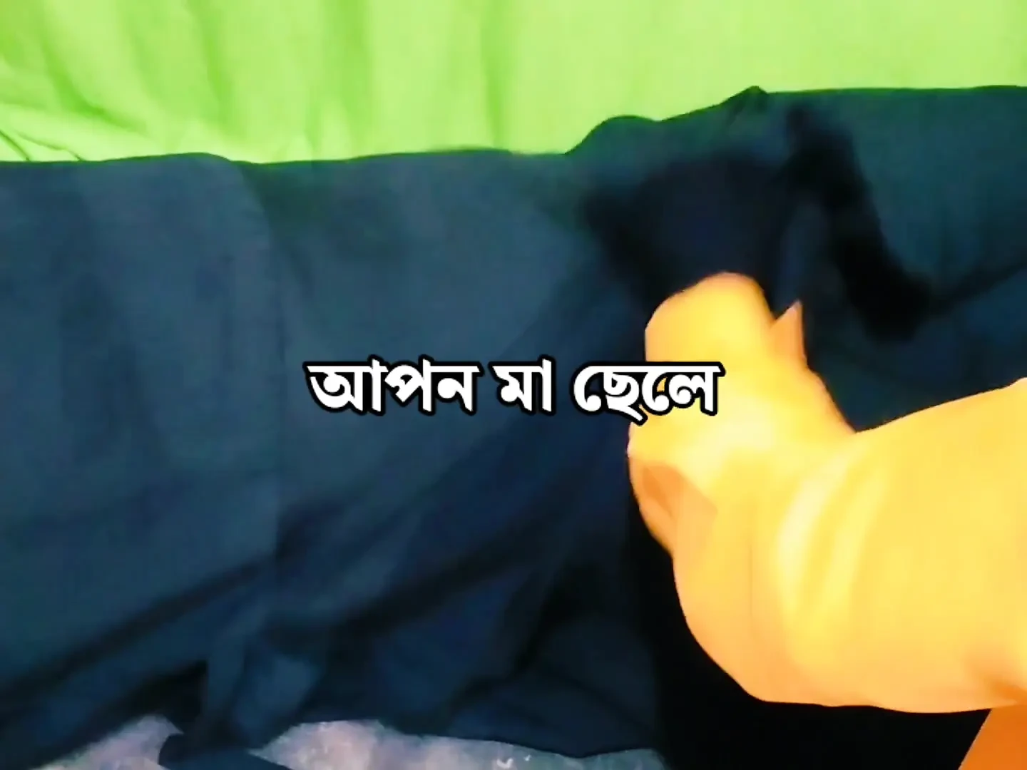 Sex with Desi smart beautiful stepmom