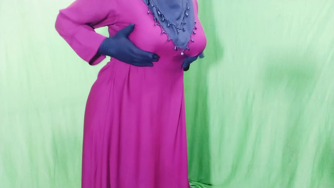 Indian beautiful hijabi muslim couple thirsty for fuck