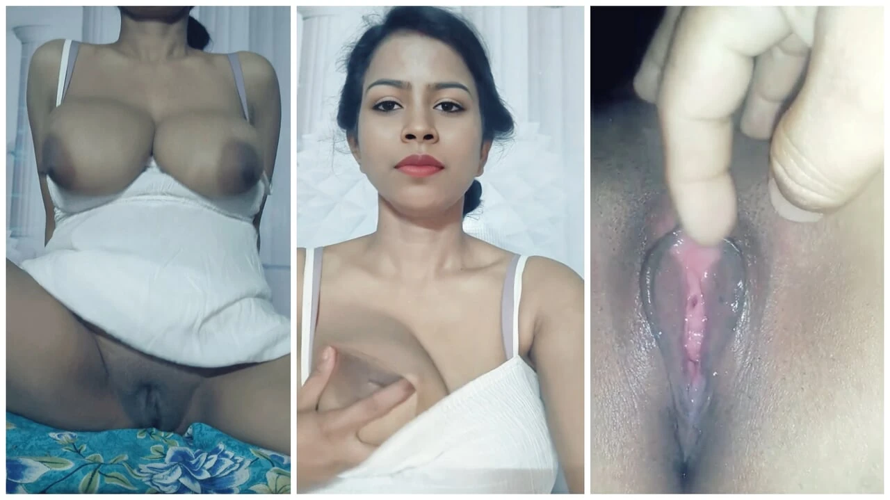 Big boobs bhabhi playing with her big boobs