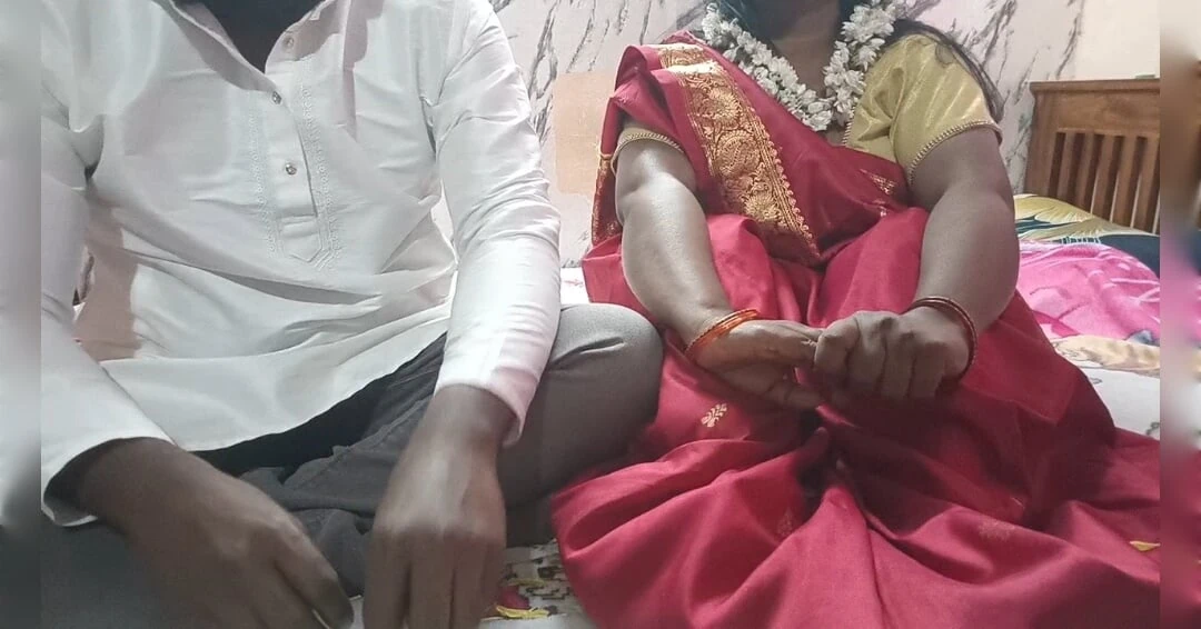 Desi couple’s first night video. Full hindi audio with loud moaning