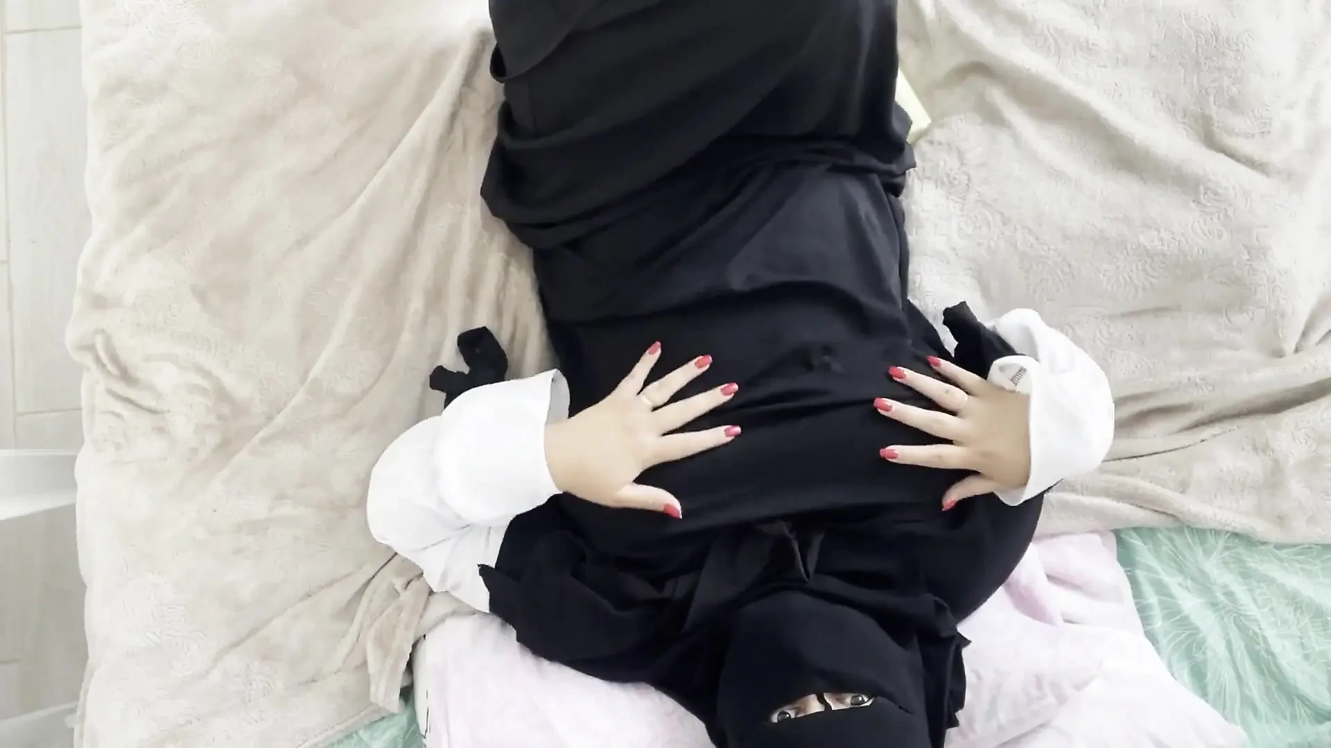 Arab Stepmom Begged for Cock Really Hard and Got It in Her Tight Pussy and Hot Creampie