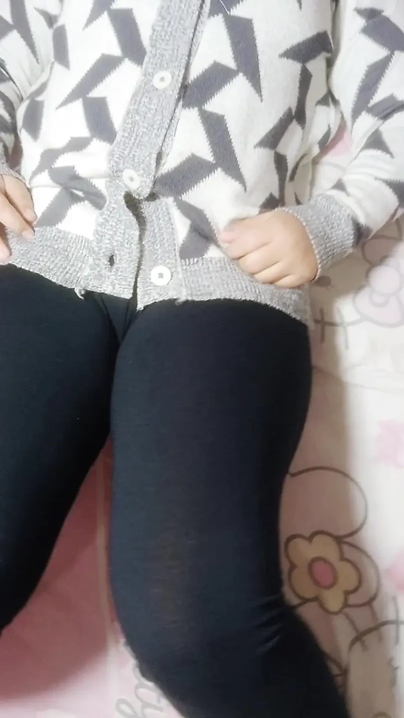 After work, stop by a friend’s boarding house