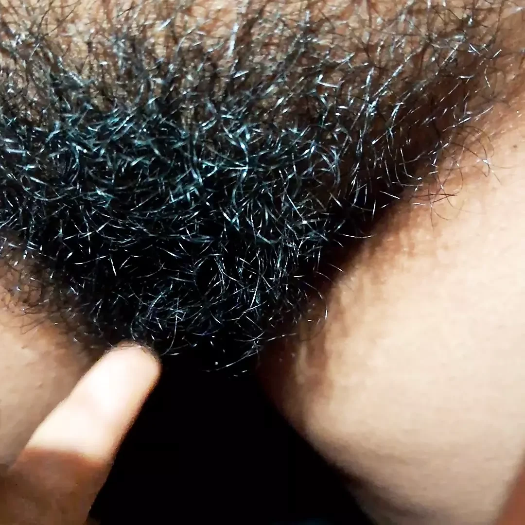 Maid Pussy Fingering and Cuming Pussy rubbing with hand hardly