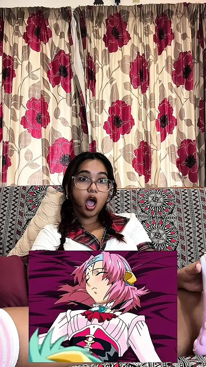 Petite Desi Mia Z reacts to hentai GTS Viper ep 1